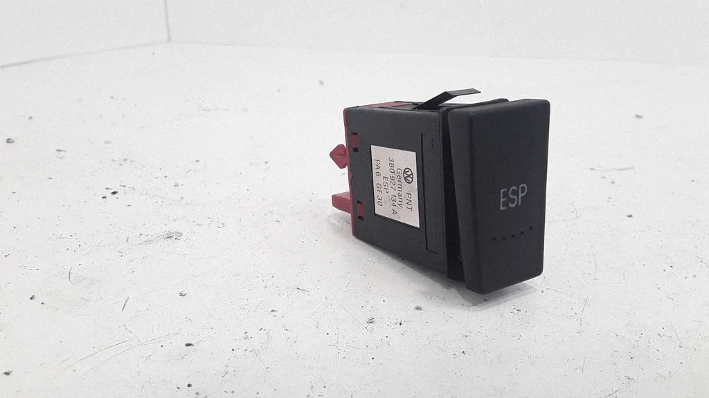 ESP (stabilumo sistemos) jungtukas
