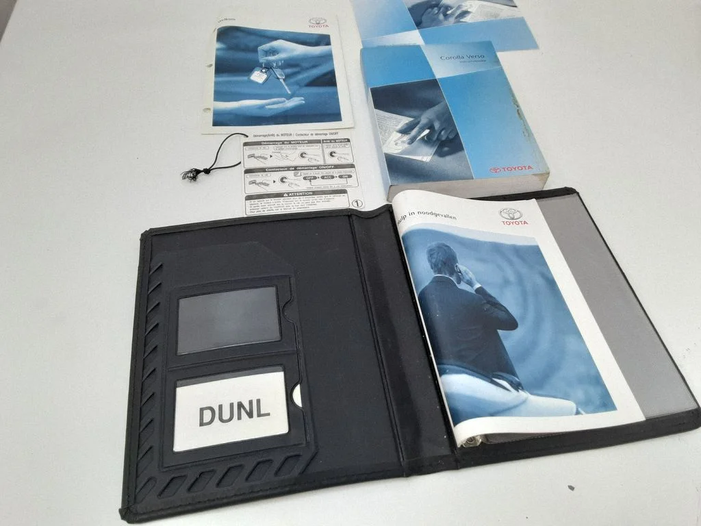 Owners service history hand book
