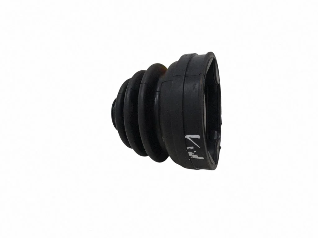 Driveshaft inner CV joint boot – front