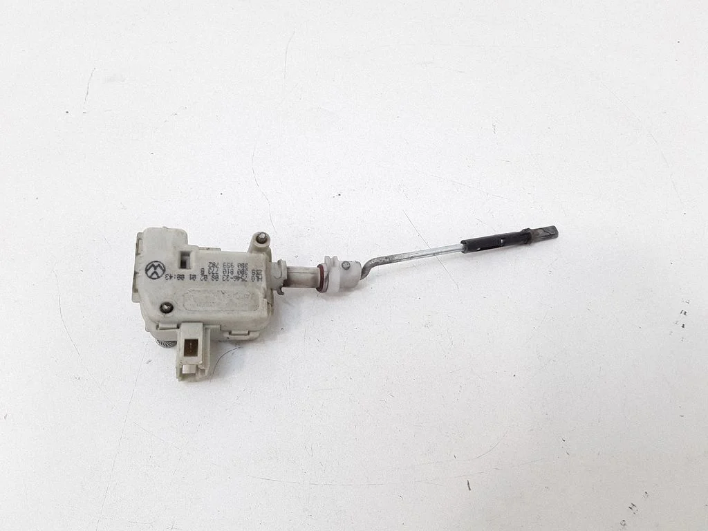 Fuel tank cap lock motor