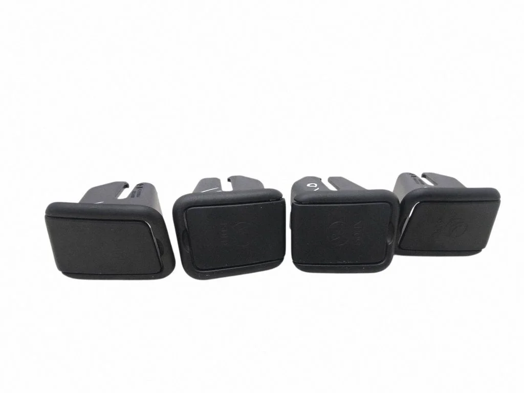 ISOFIX dangtelis