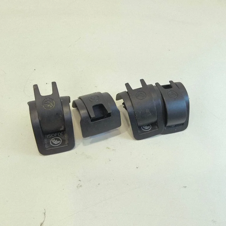 ISOFIX dangtelis