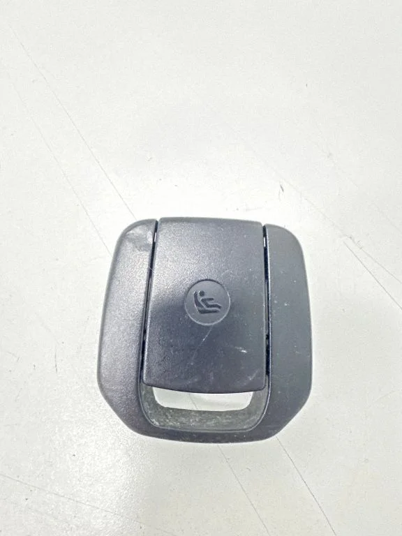 ISOFIX dangtelis