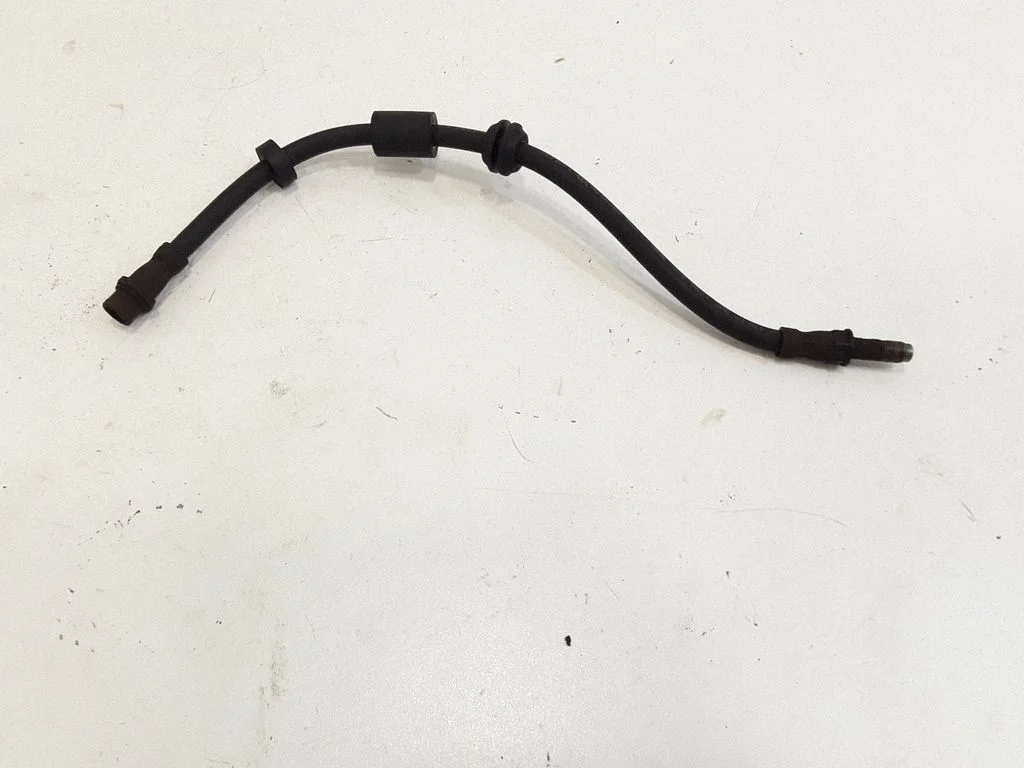 Brake booster pipe/hose – Volvo S40 (2008-2012)