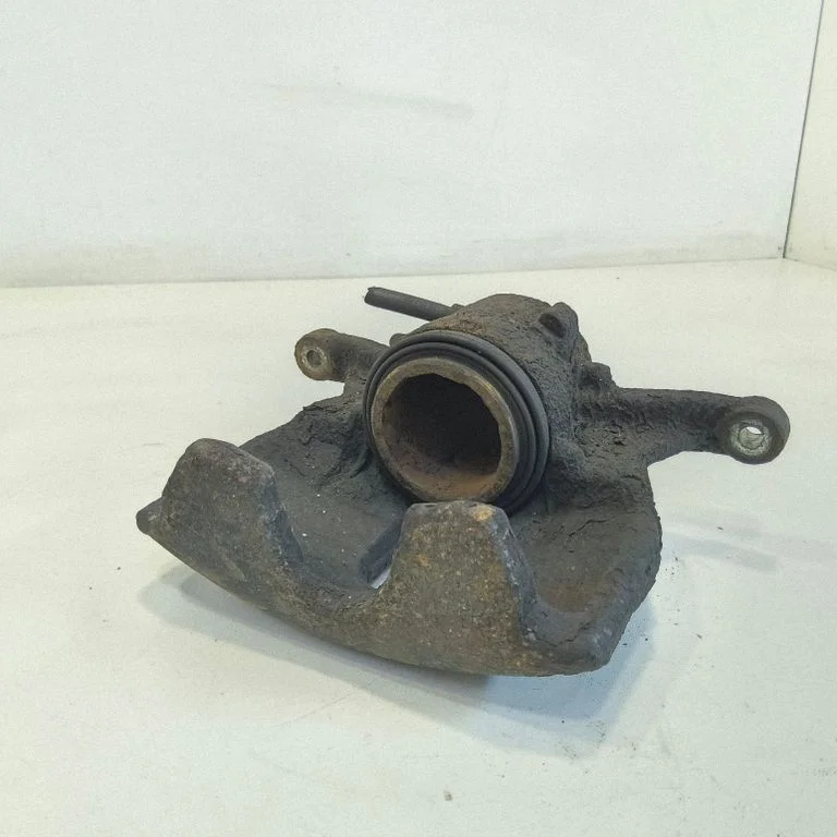 Front brake caliper – Seat Leon (5F) (2012-2019)