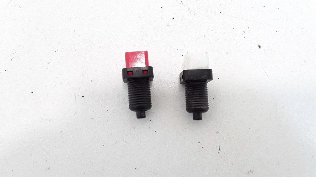 Brake pedal sensor switch – Peugeot 307 (2001-2005)