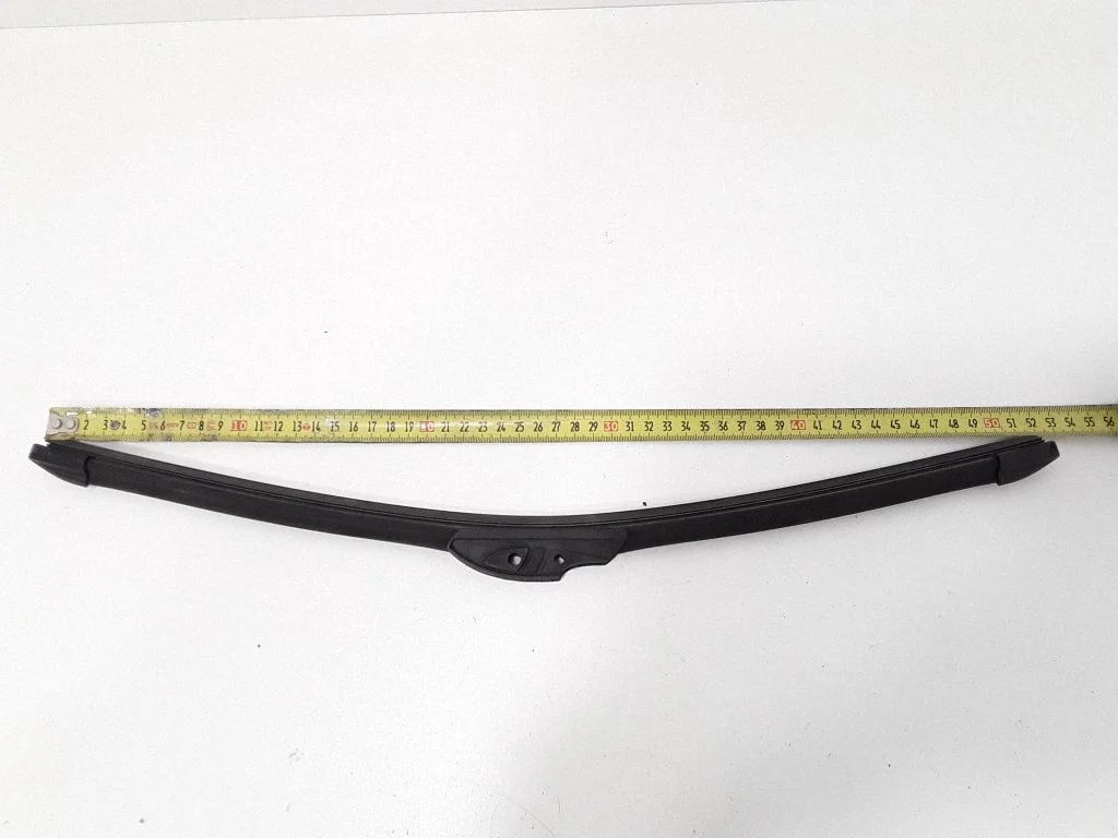 Windshield/front glass wiper blade – left