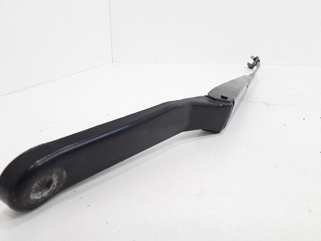 Front wiper blade arm – Peugeot 308 (2007-2013)