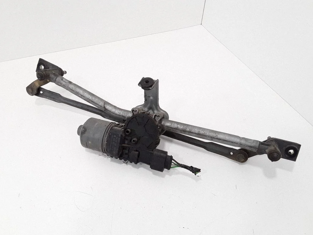 Front wiper linkage and motor 6Q1955119A