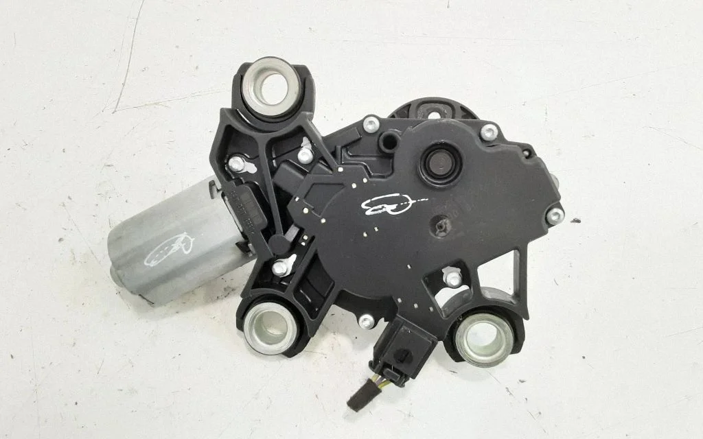 Rear window wiper motor