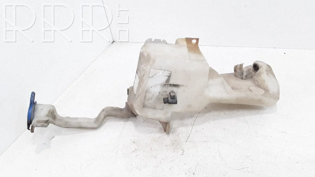 Windshield washer fluid reservoir/tank