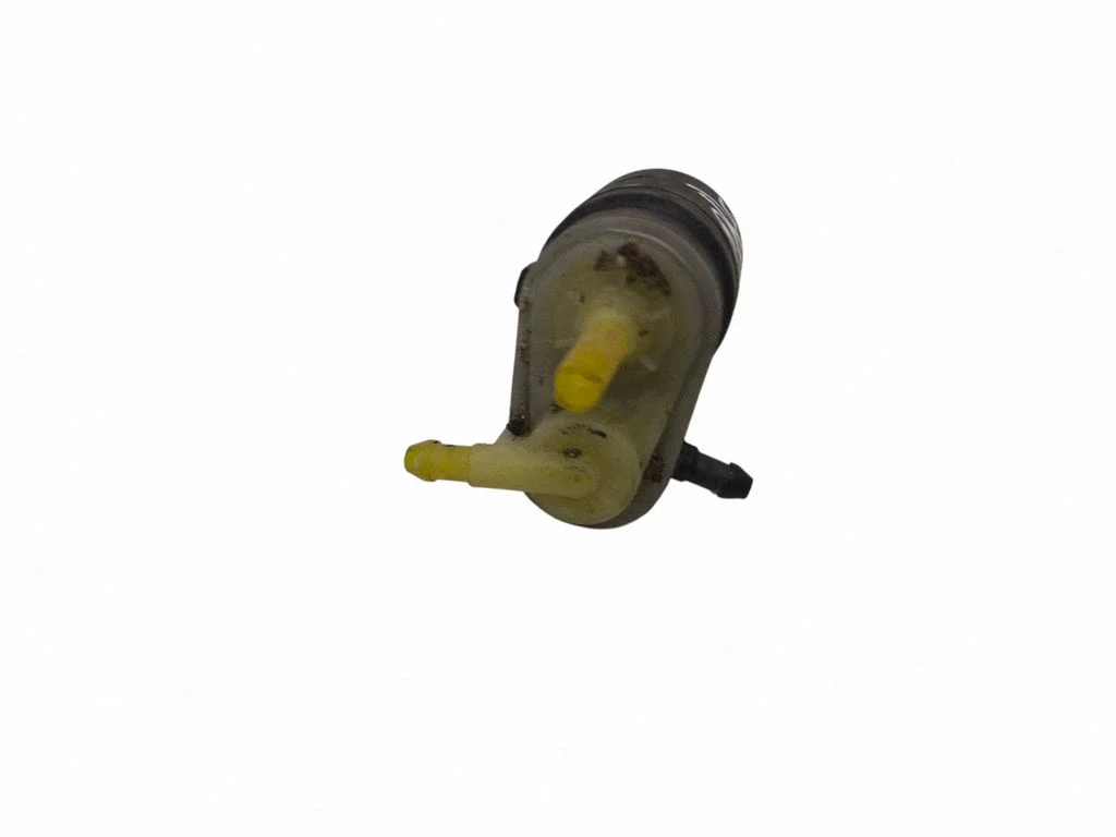 Windscreen/windshield washer pump – Opel Meriva A (2003-2010)