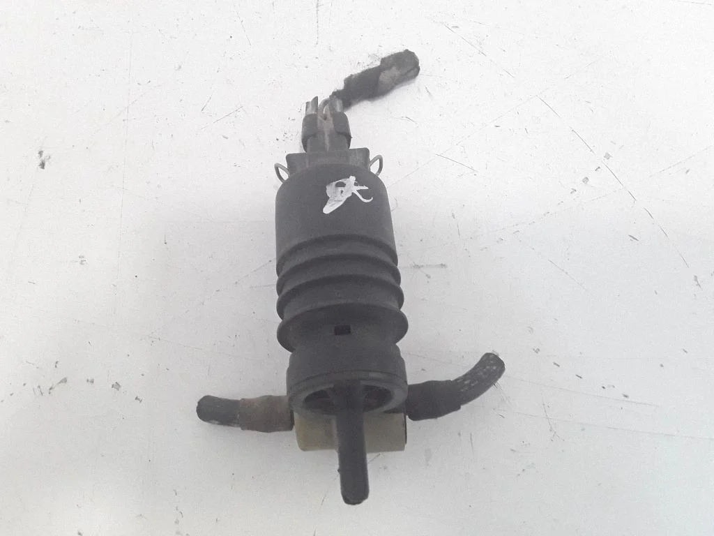 Windscreen/windshield washer pump