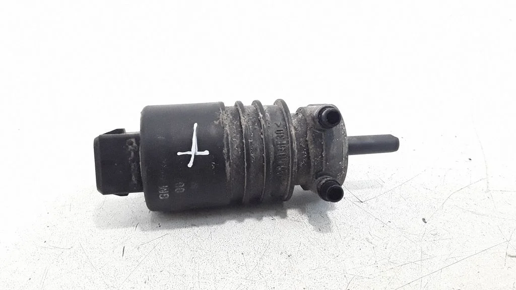 Windscreen/windshield washer pump 090586632