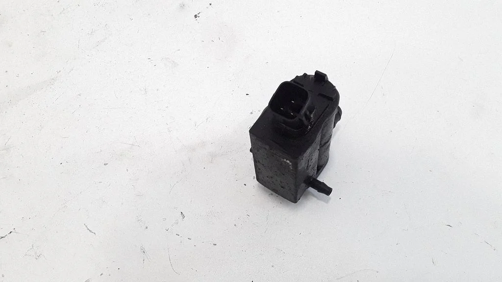 Windscreen/windshield washer pump