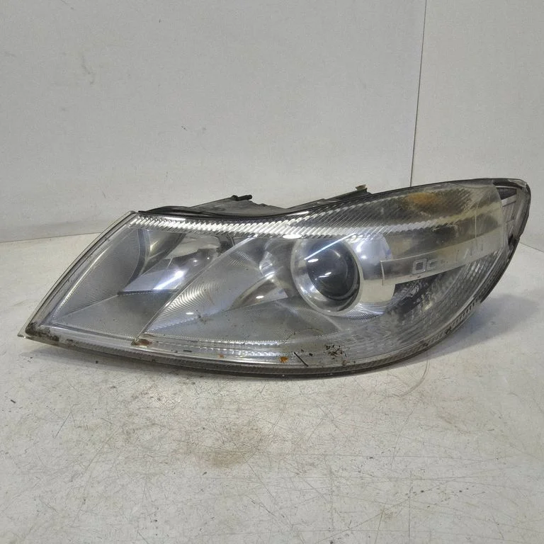 Headlight/headlamp 1Z1941015F