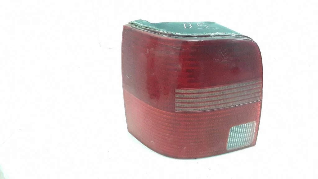 Rear/tail lights – rear left