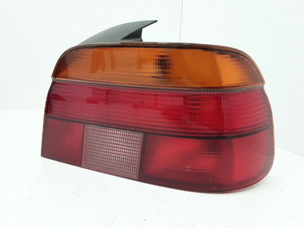Rear/tail lights 8363558