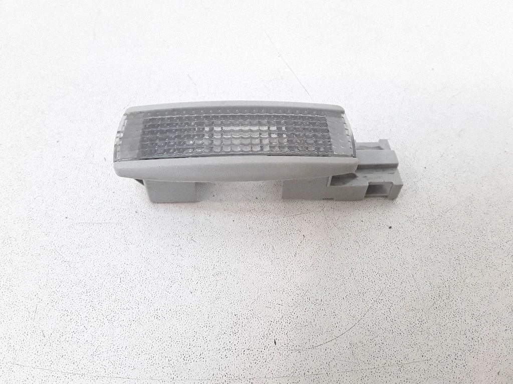Front seat light 3B0947113