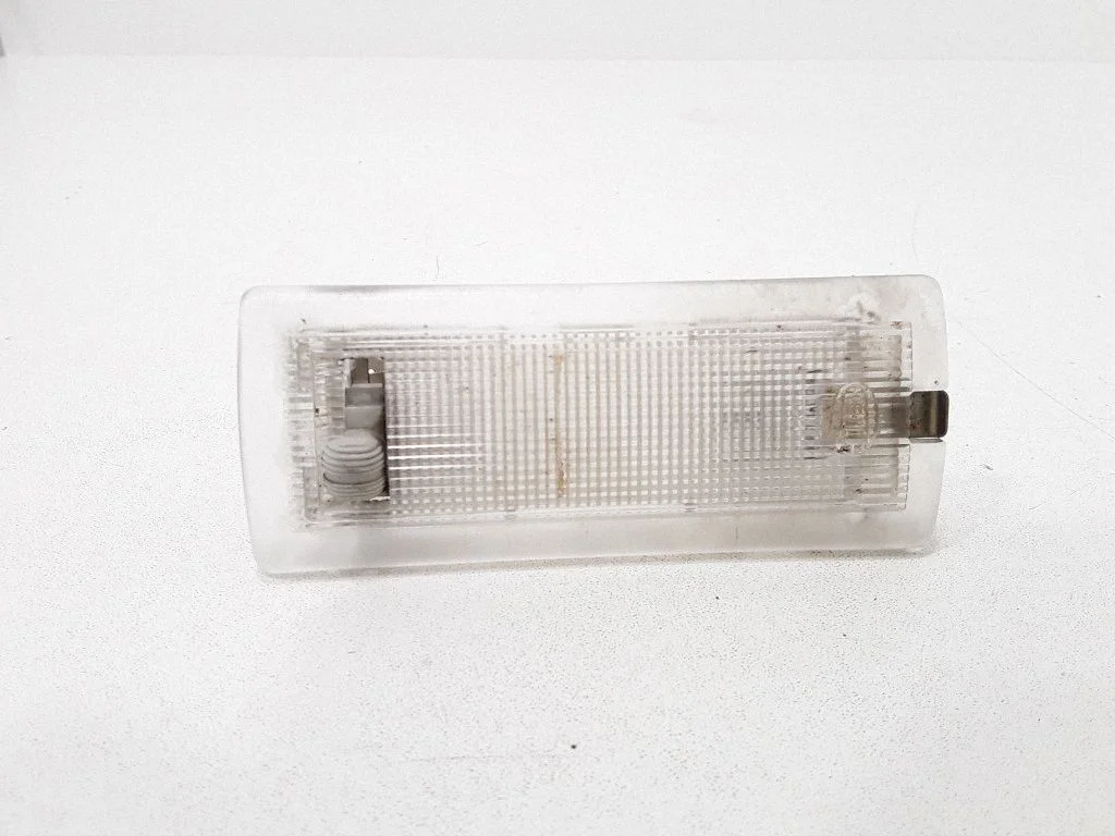 Rear seat light 09153482