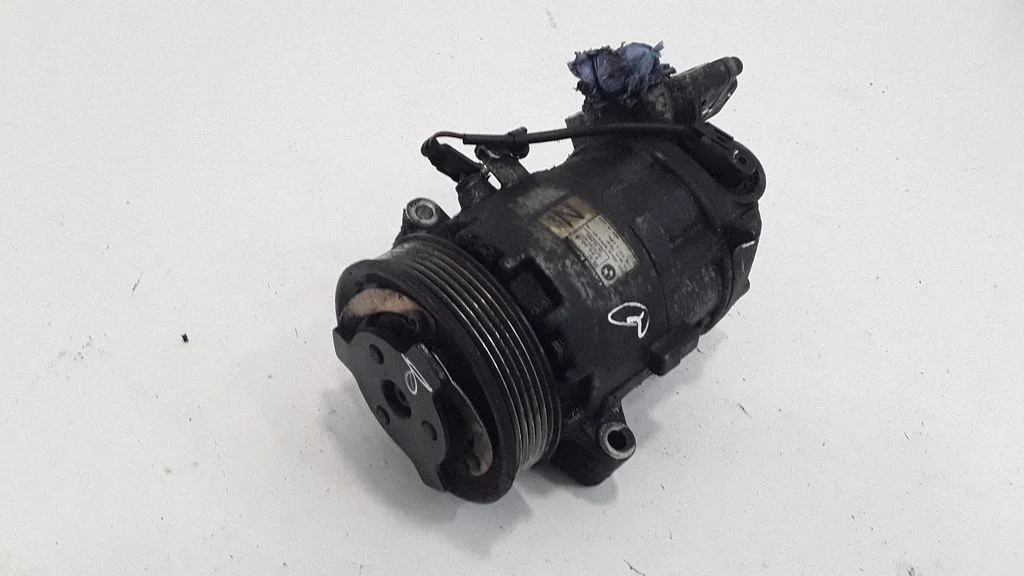 Sprężarka klimatyzacji A4101541A023
