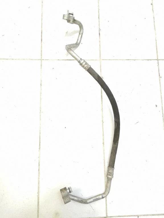 Kliimaseadme toru / voolik – BMW 3-seeria F30 F35 F31 (2012-2018)