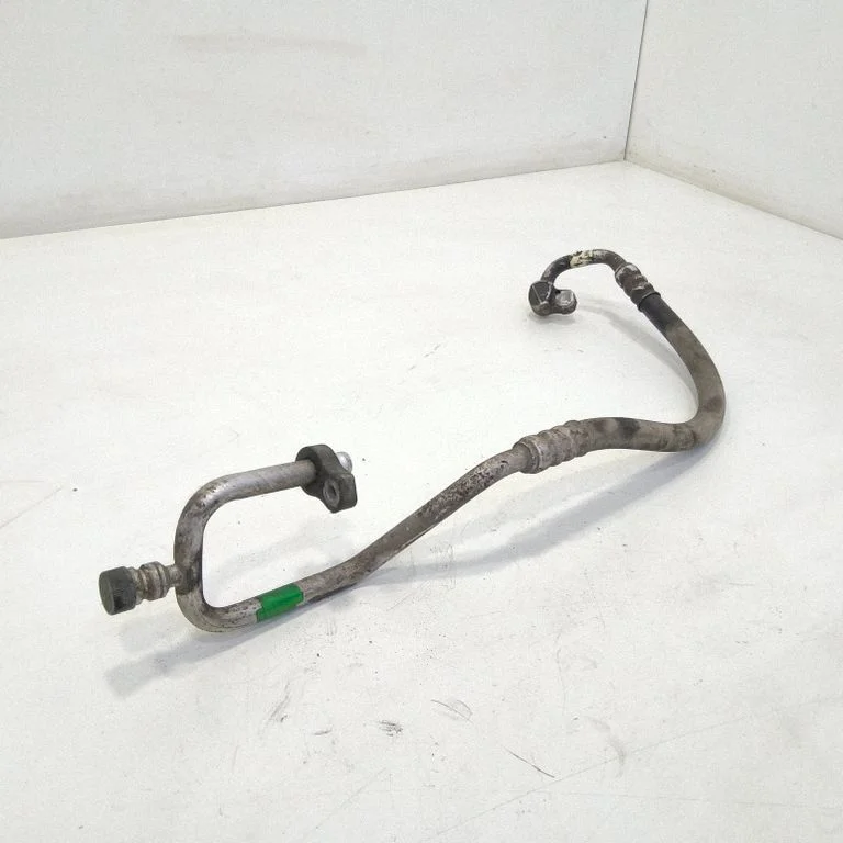 Air conditioning (A/C) pipe/hose – KIA Ceed (2006-2012)