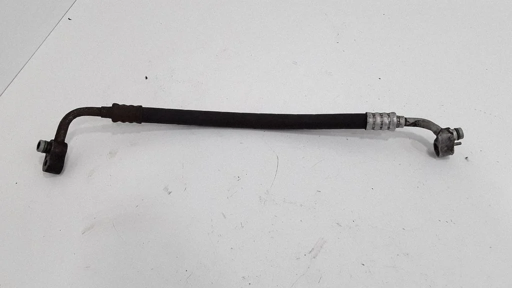 Air conditioning (A/C) pipe/hose