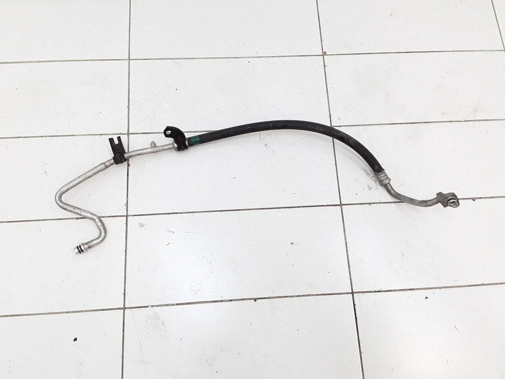 Air conditioning (A/C) pipe/hose