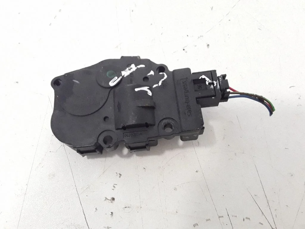 Gaisa aizvara motoriņš/aktuators T1015556H