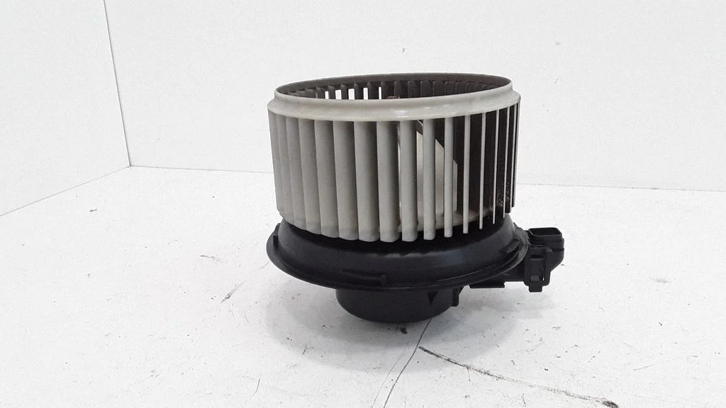 Heater fan/blower