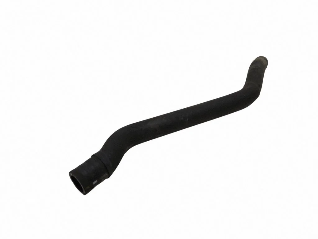 Variklio aušinimo vamzdelis (-ai)/ žarna (-os)