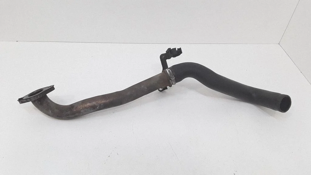 Variklio aušinimo vamzdelis (-ai)/ žarna (-os)