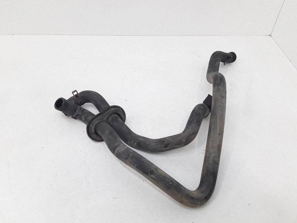 Engine coolant pipe/hose 8D0819373N
