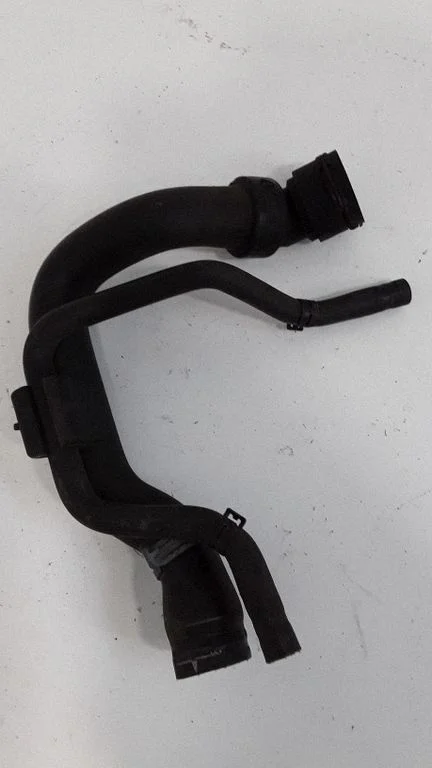 Engine coolant pipe/hose 8D0121101AD
