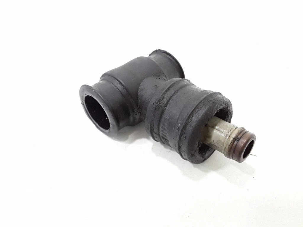 Engine coolant pipe/hose 058103247