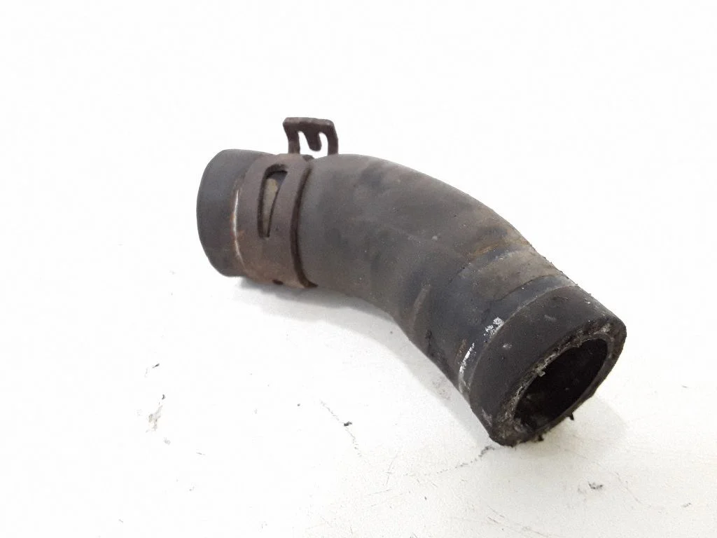 Engine coolant pipe/hose 8D0203511