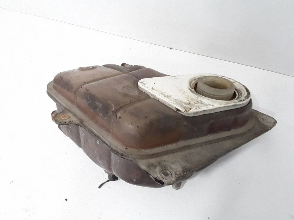 Coolant expansion tank/reservoir 8D0121403C