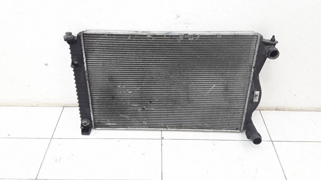 Coolant radiator 4F0121251R
