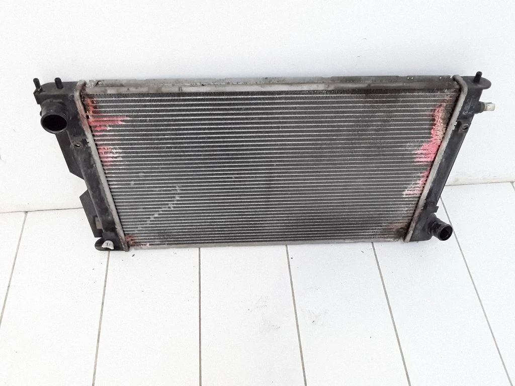 Dzesēšanas šķidruma radiators