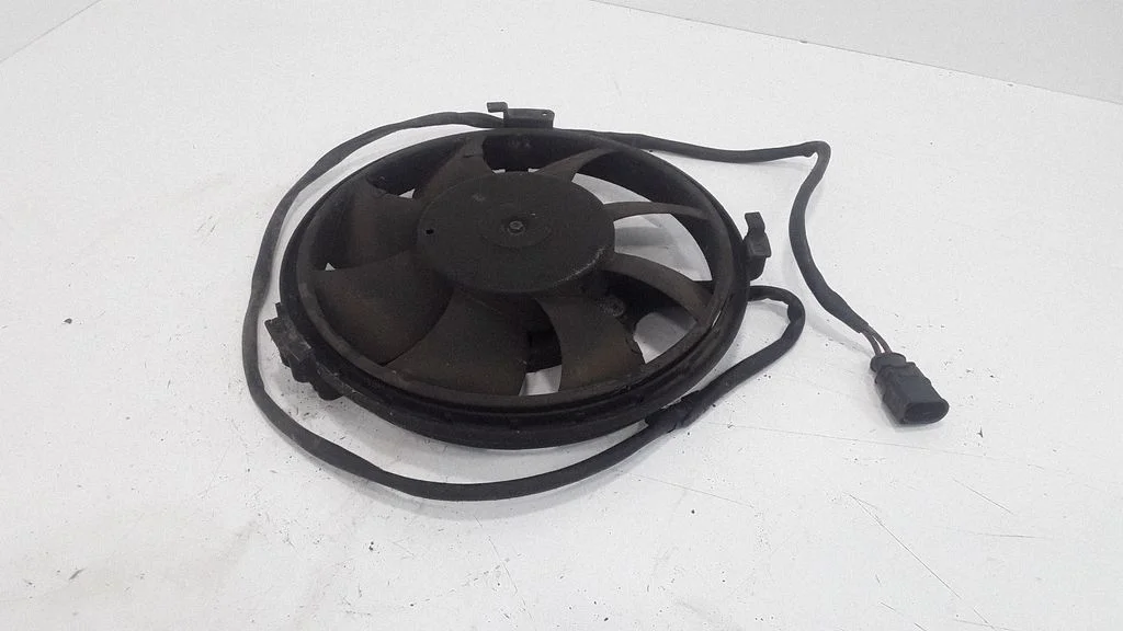 Electric radiator cooling fan