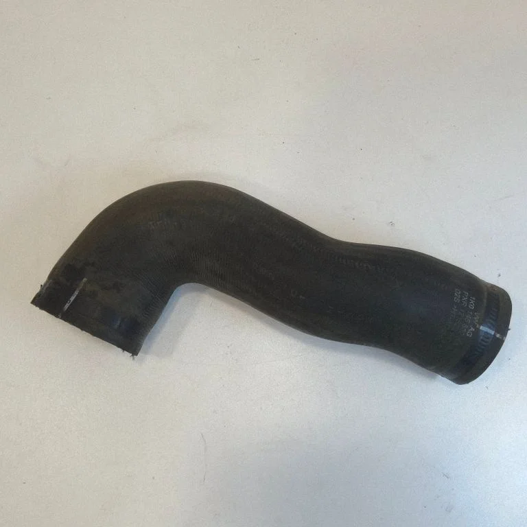Intercooler hose/pipe 1K0145832