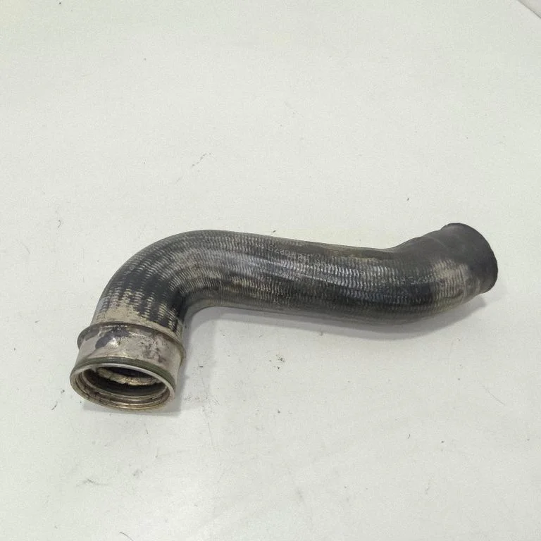 Intercooler hose/pipe 1k0145762