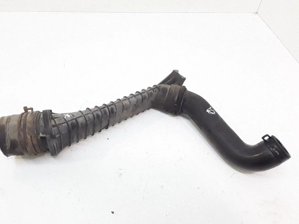 Intercooler hose/pipe