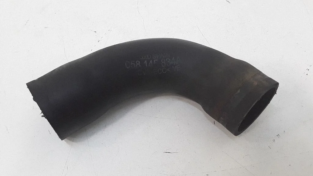 Intercooler hose/pipe
