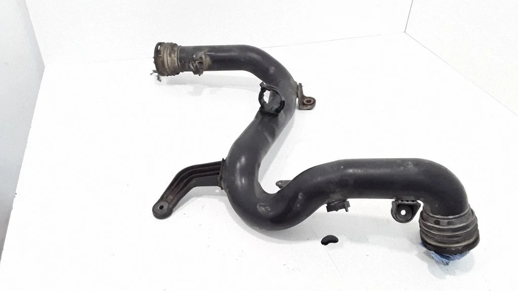 Intercooler hose/pipe