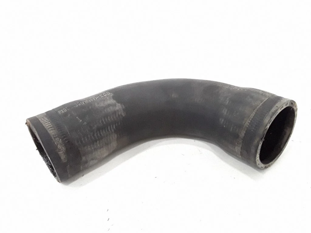 Intercooler hose/pipe 058145834A