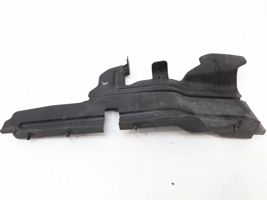 Intercooler air guide/duct channel 532860F020