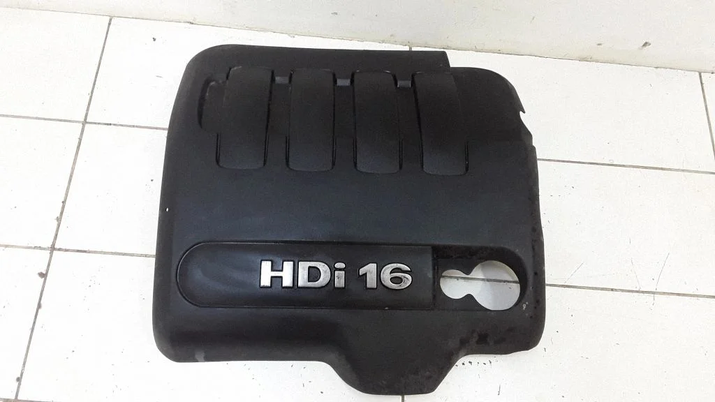 Engine cover (trim) – Citroen C4 I (2004-2010)