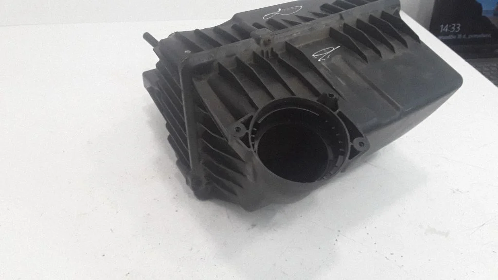 Air filter box – Citroen C4 I (2004-2010)